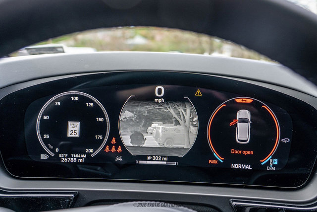 Used 2024 Porsche Cayenne S image 25