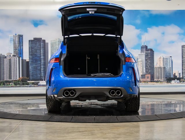 Used 2020 Jaguar F-PACE SVR image 12