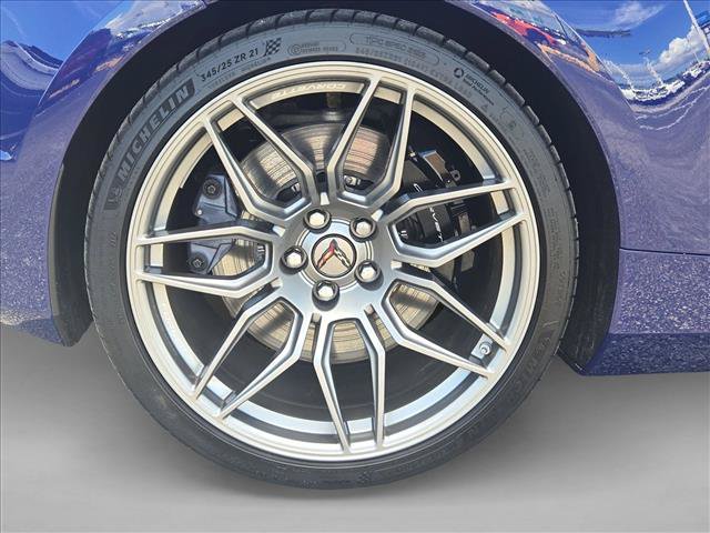 Used 2025 Chevrolet Corvette Z06 RWD image 21