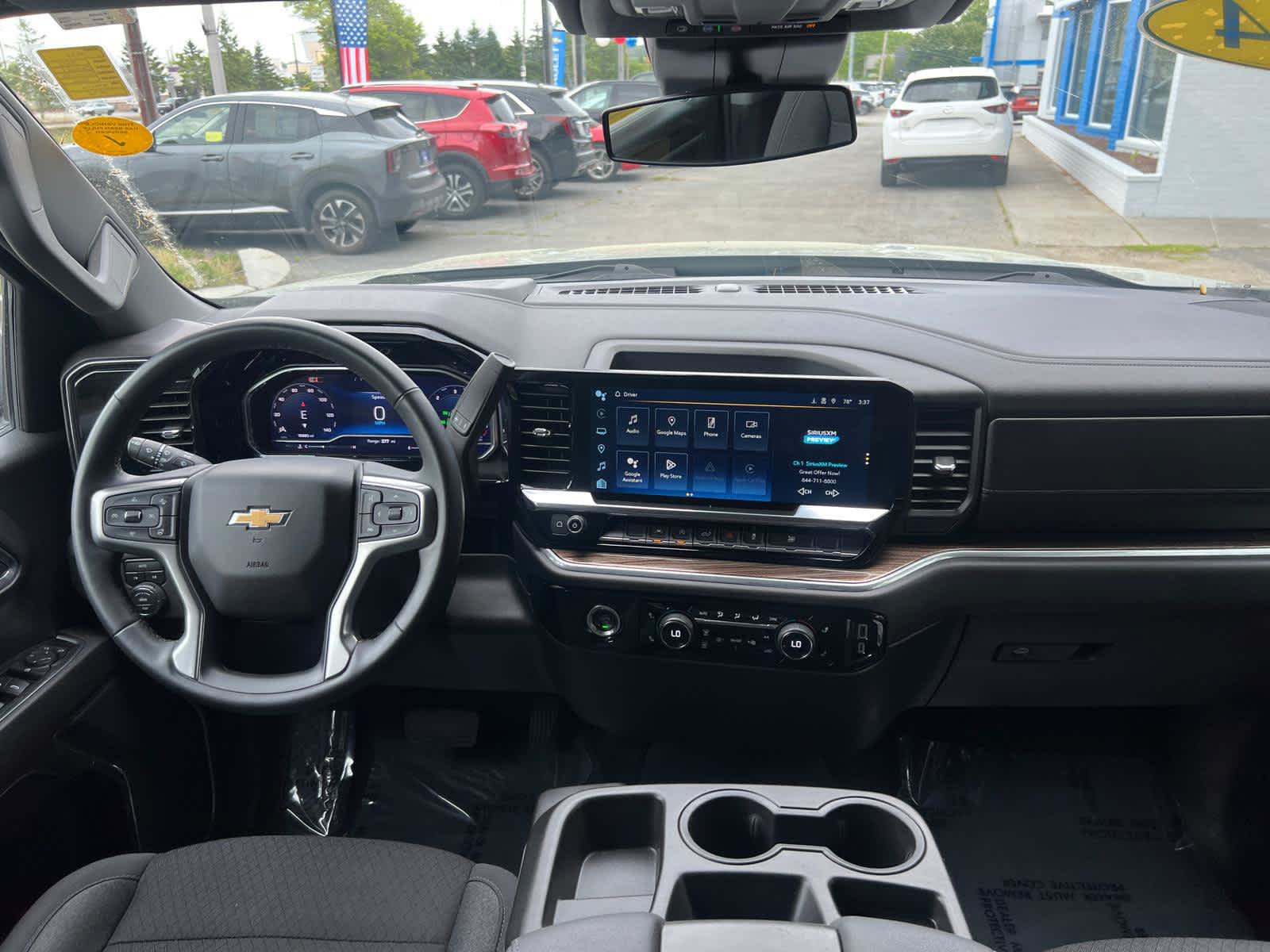 Certified 2024 Chevrolet Silverado 1500 LT AWD/4WD image 32