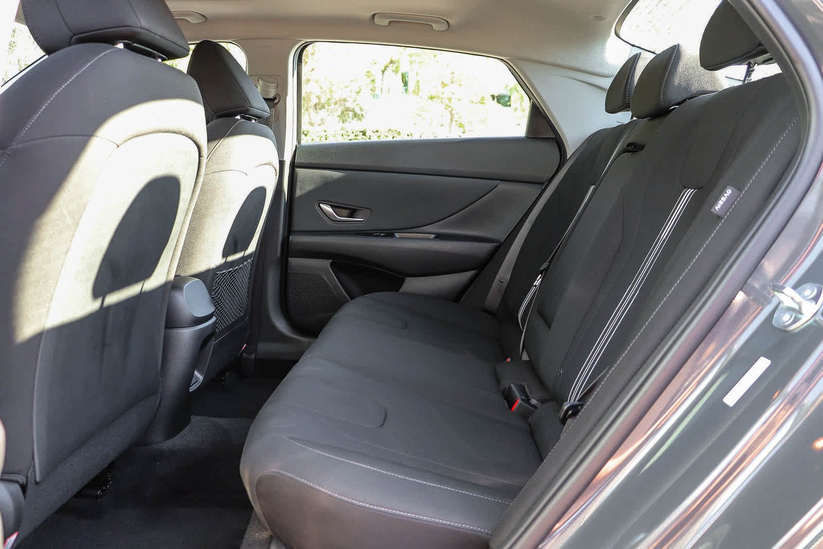 Certified 2025 Hyundai Elantra SEL FWD image 19