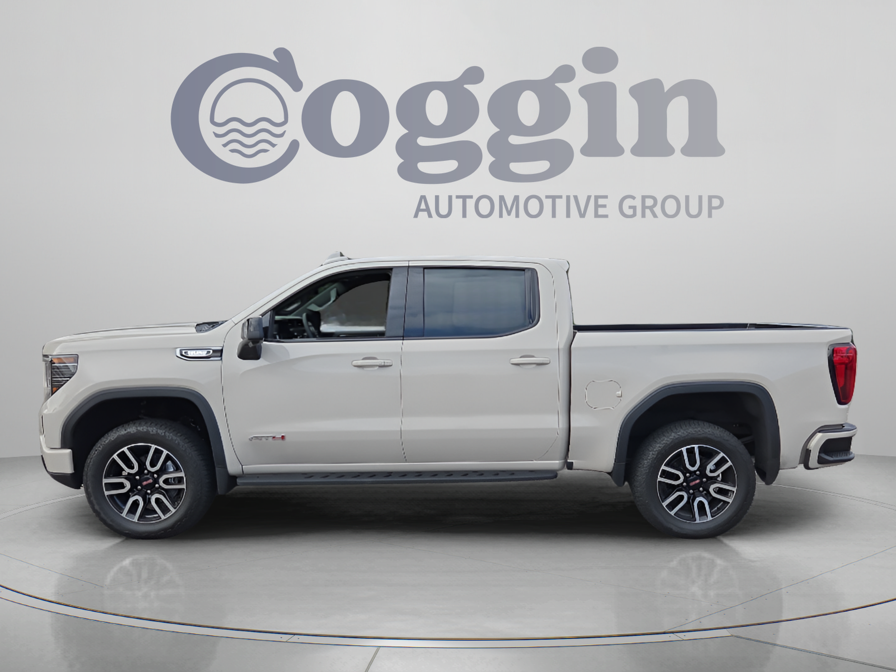 Used 2026 GMC Sierra 1500 AT4 w/ AT4 Premium Package AWD/4WD image 2
