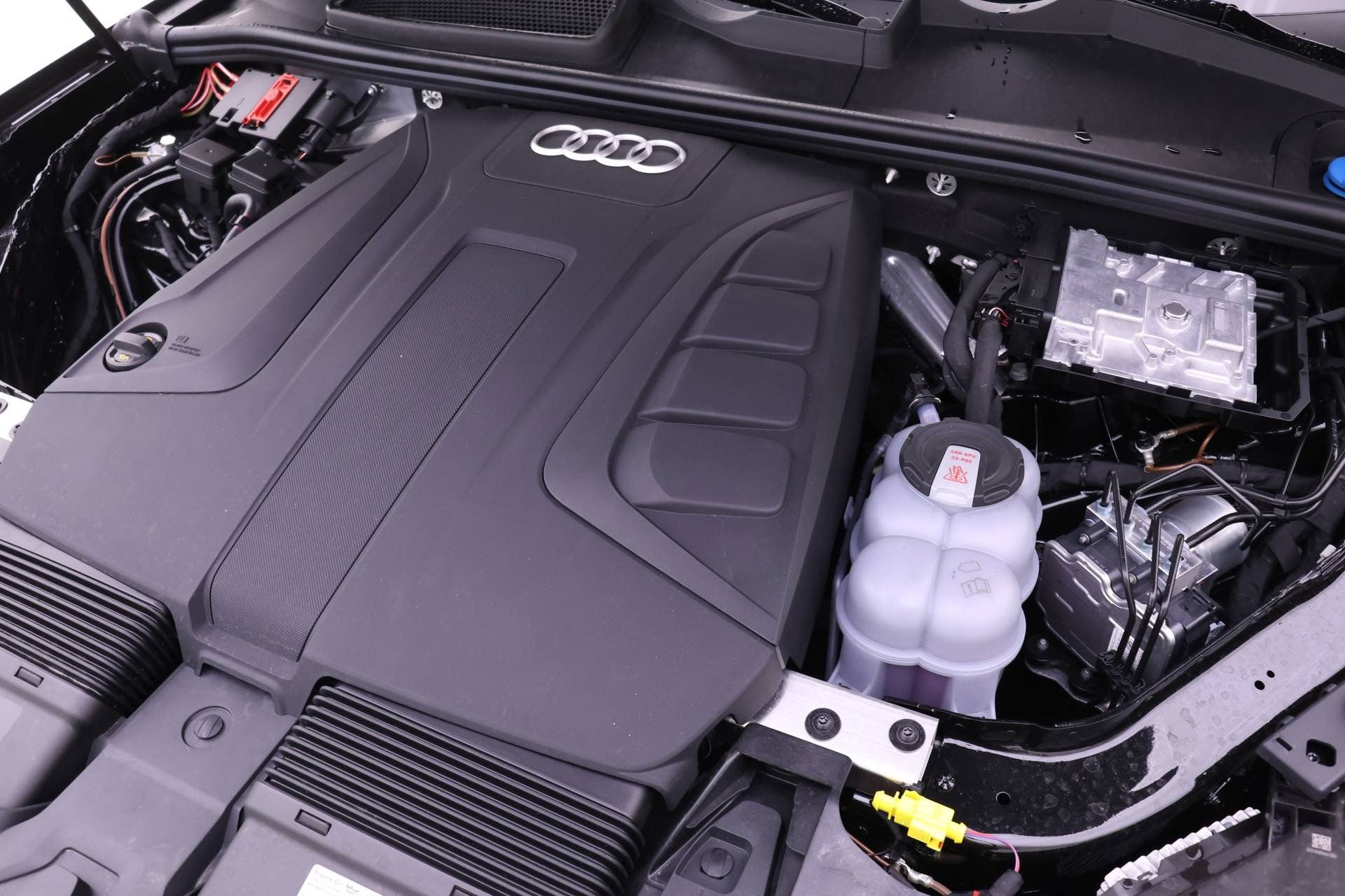 New 2026 Audi Q7 2.0T Premium Plus AWD/4WD image 16