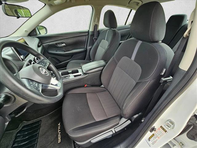 Used 2024 Nissan Sentra SV FWD image 15