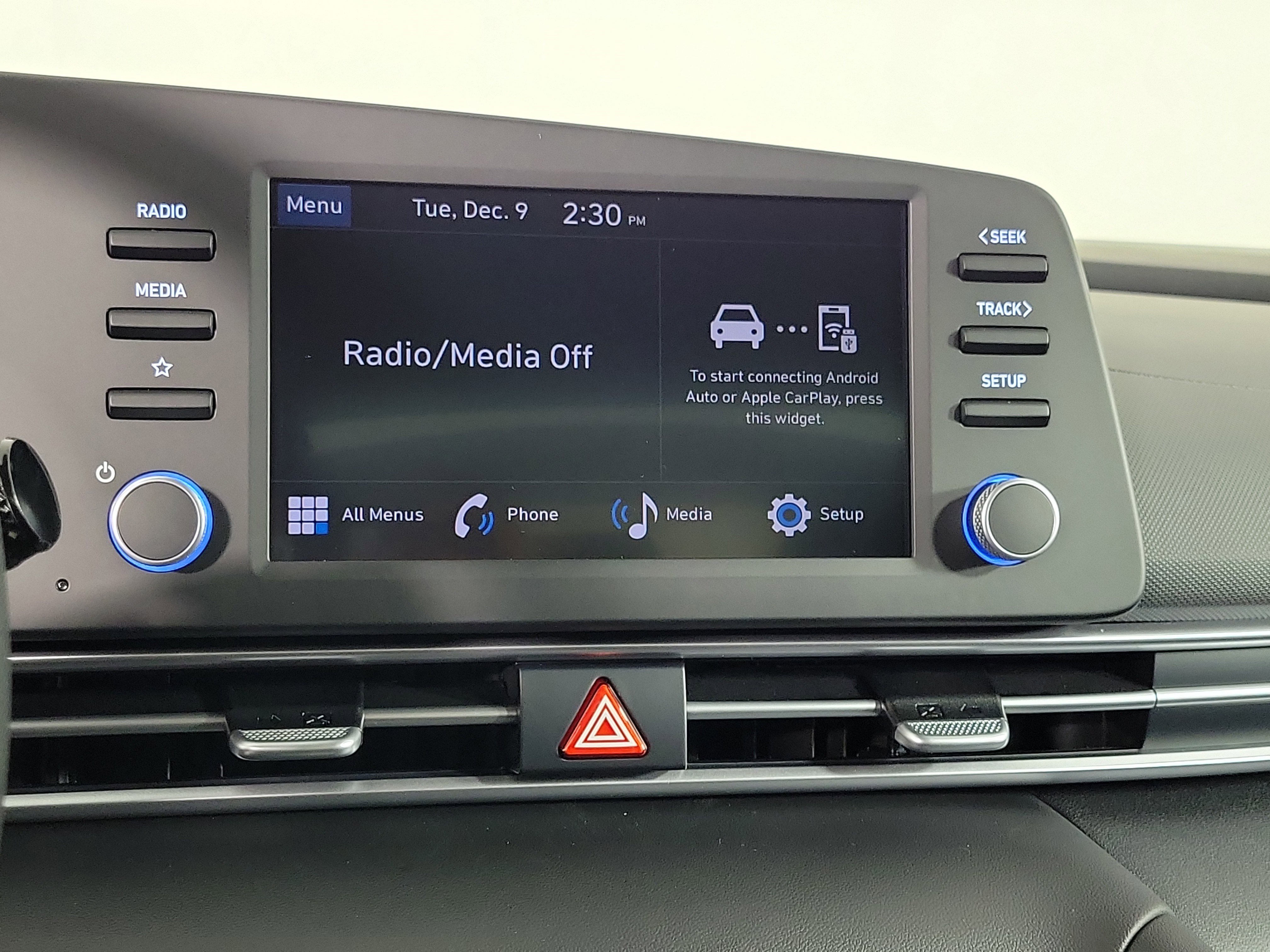 New 2026 Hyundai Elantra SE image 15