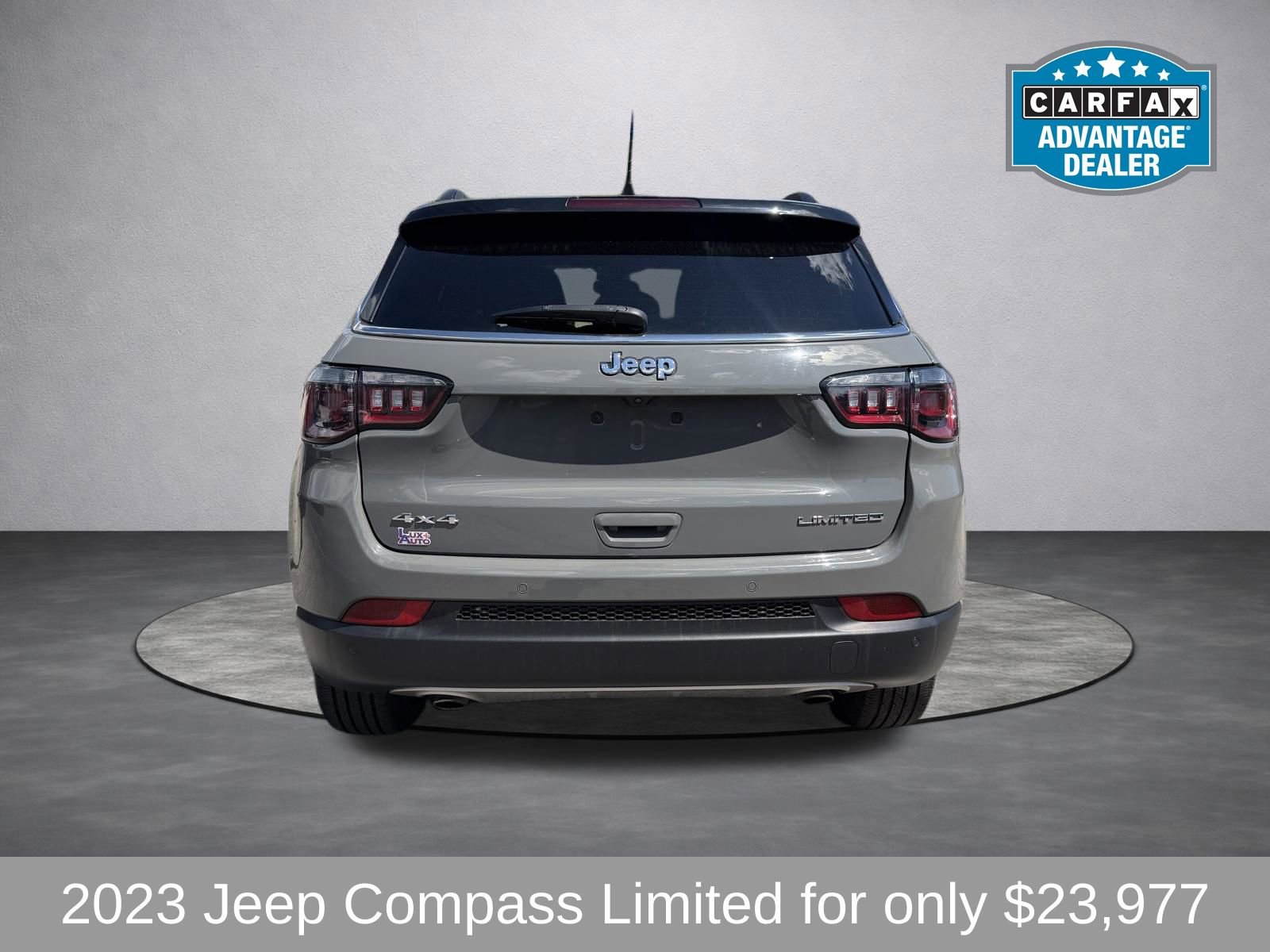 Used 2023 Jeep Compass Limited w/ Elite Group AWD/4WD image 4