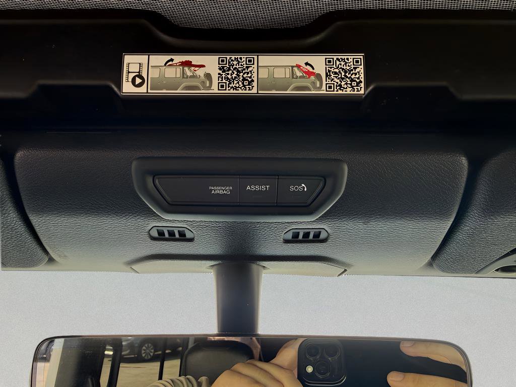 Used 2022 Jeep Wrangler Unlimited Sahara image 31