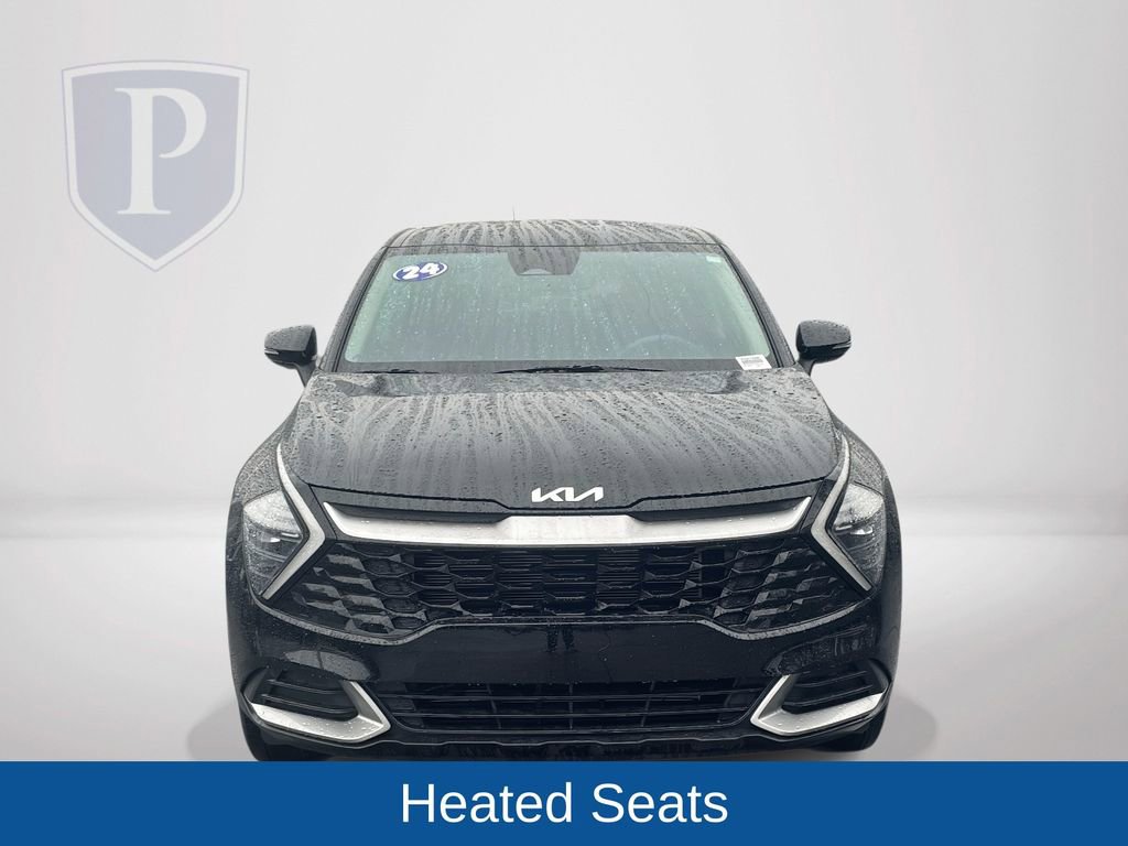 Used 2024 Kia Sportage EX image 3