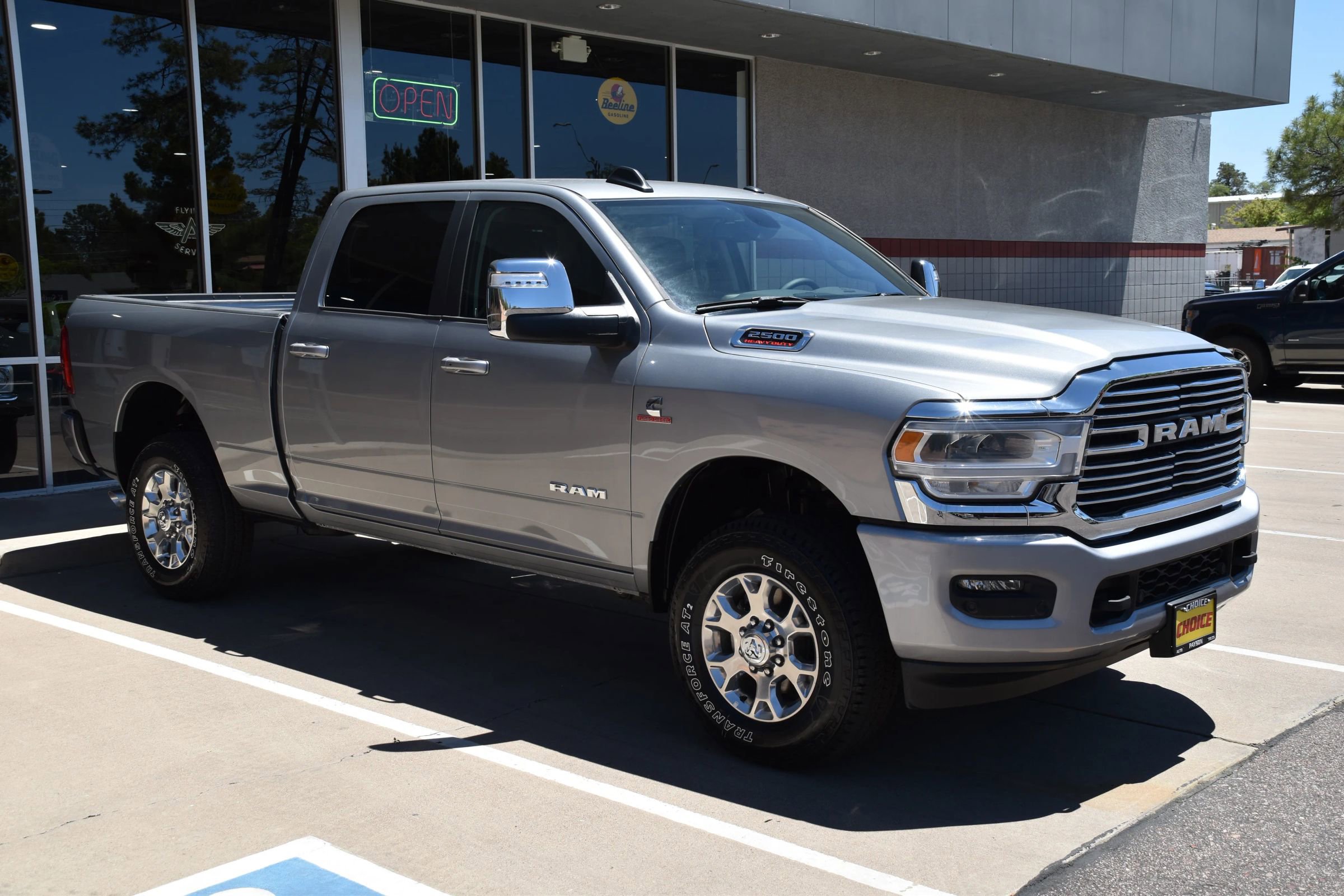 Used 2024 RAM 2500 Laramie image 8