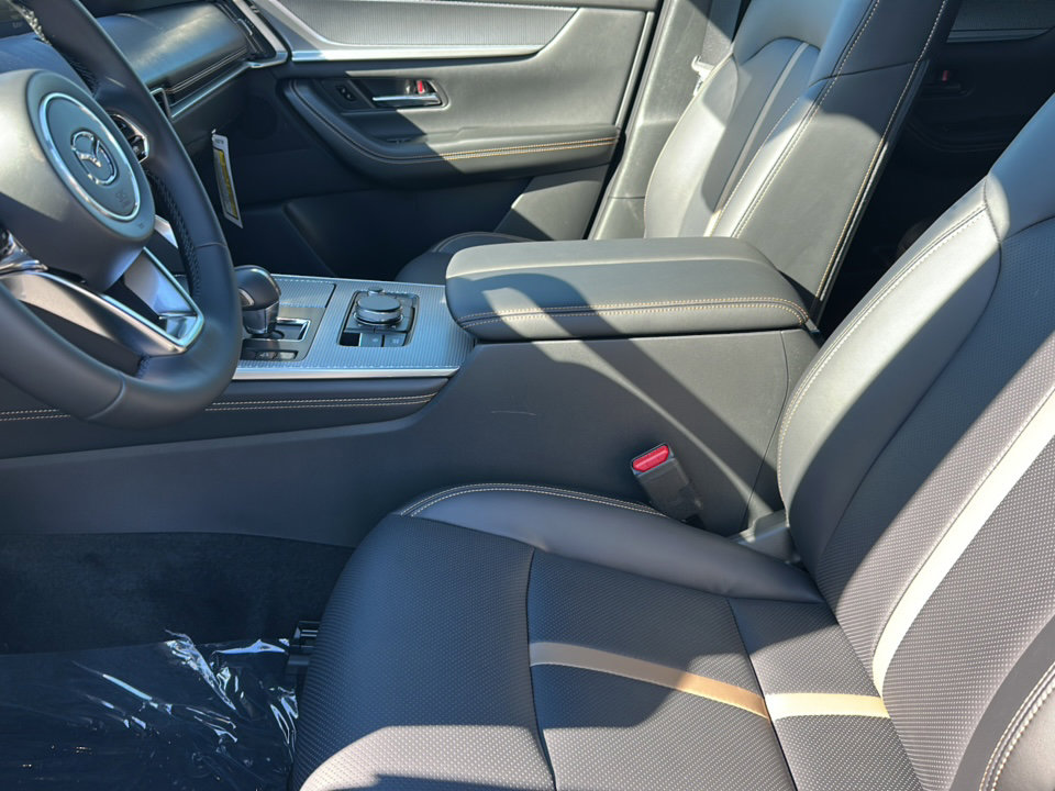 New 2026 MAZDA CX-90 3.3 Turbo w/ Premium Plus Pkg image 9