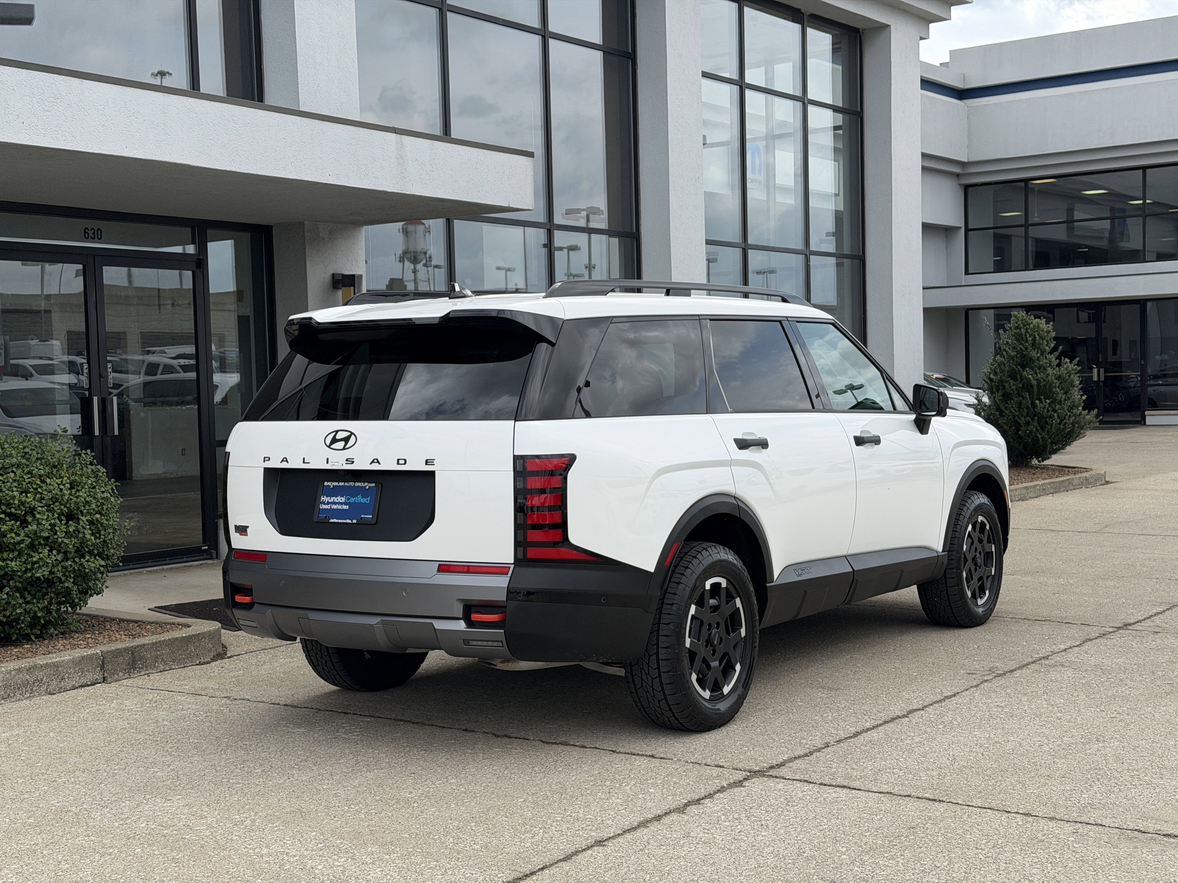 Certified 2026 Hyundai Palisade XRT Pro image 4