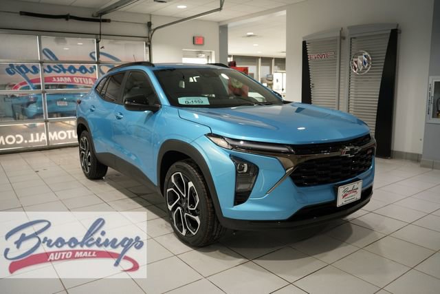 New 2026 Chevrolet Trax RS w/ Driver Confidence Package image 1