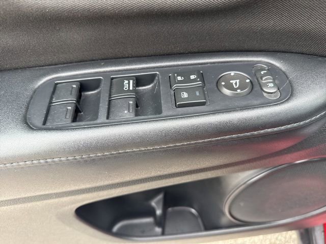 Used 2017 Honda HR-V LX image 10