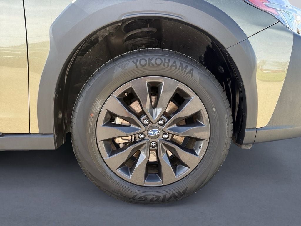 Used 2025 Subaru Outback Onyx Edition AWD/4WD image 9