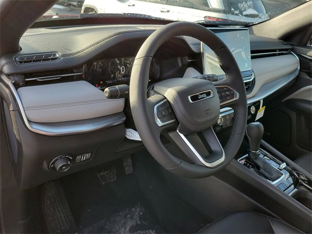 New 2026 Jeep Compass Limited image 8