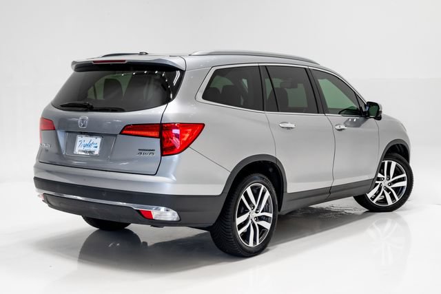 Used 2016 Honda Pilot Touring image 40