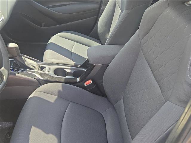 Used 2022 Toyota Corolla LE FWD image 15