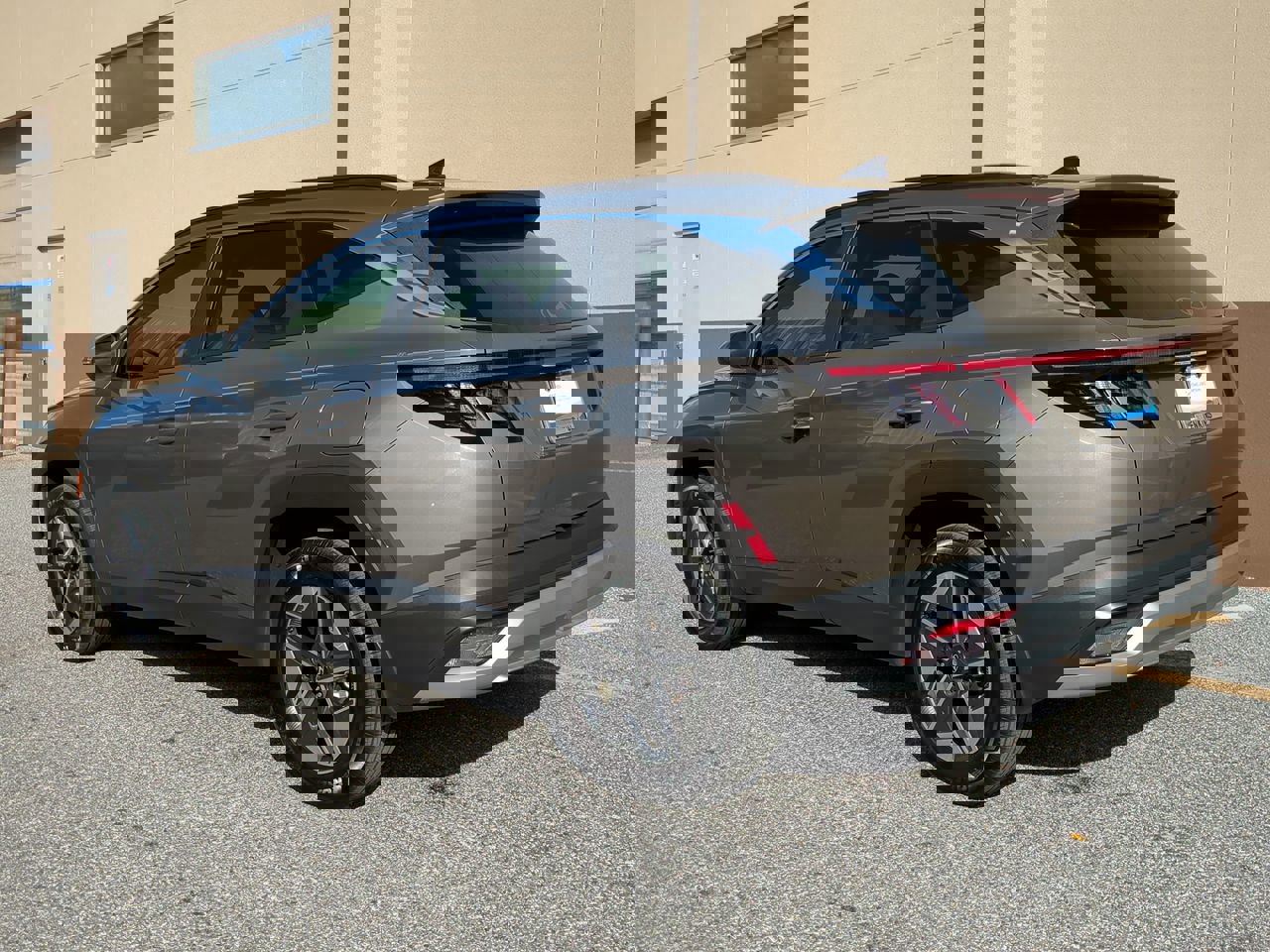 Certified 2025 Hyundai Tucson SEL image 6