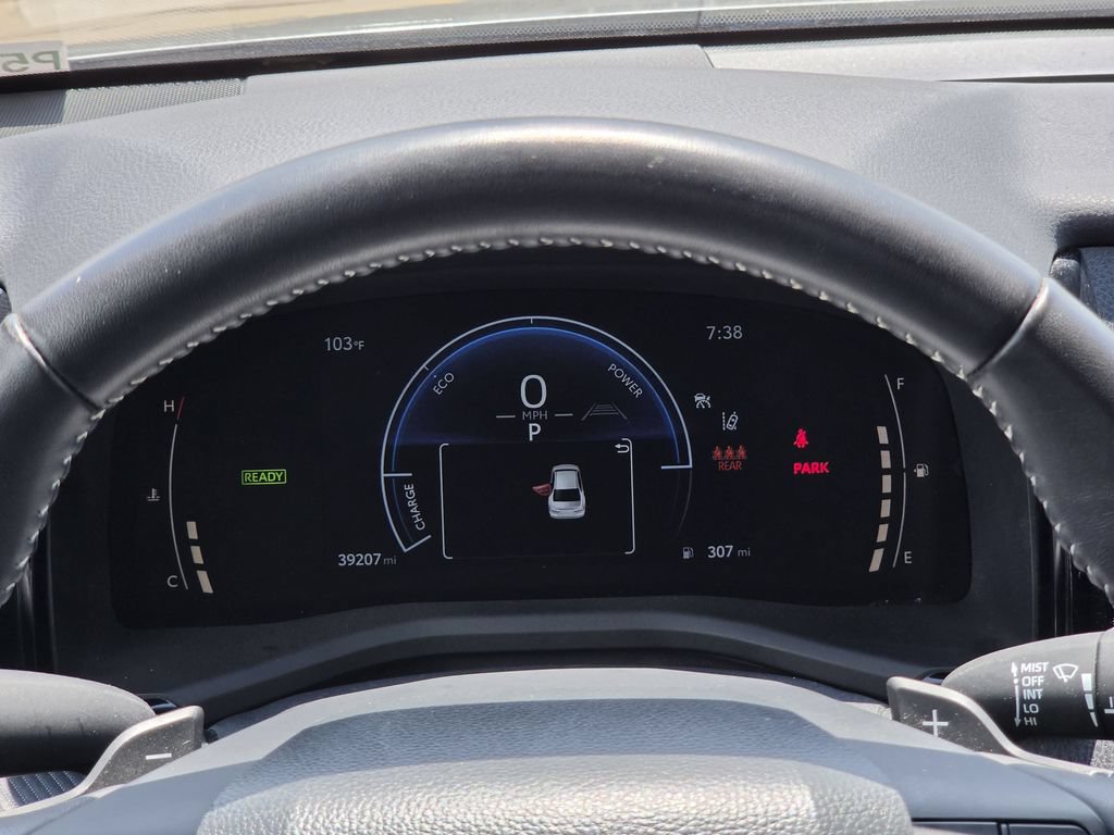 Used 2025 Toyota Camry SE FWD image 15