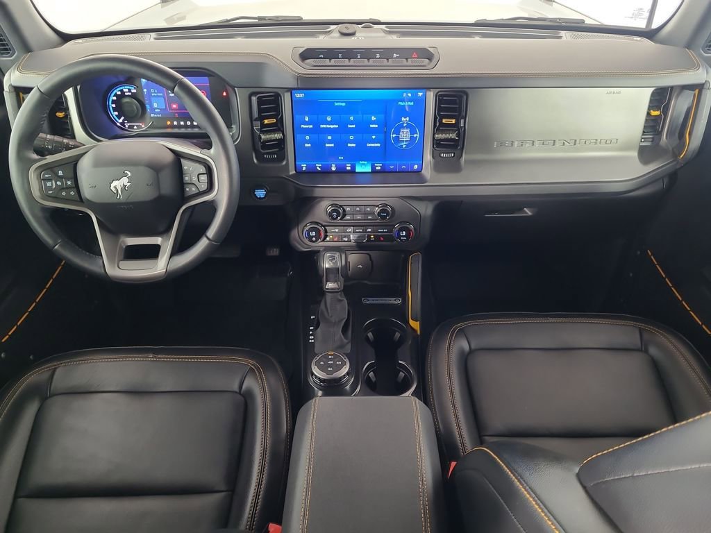 Used 2024 Ford Bronco Badlands image 22