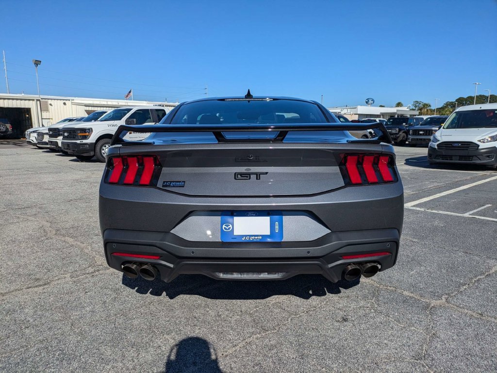 New 2026 Ford Mustang GT Premium w/ GT Performance Package RWD image 5