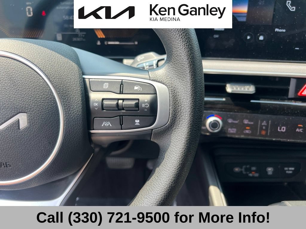 Certified 2025 Kia K5 LXS FWD image 32