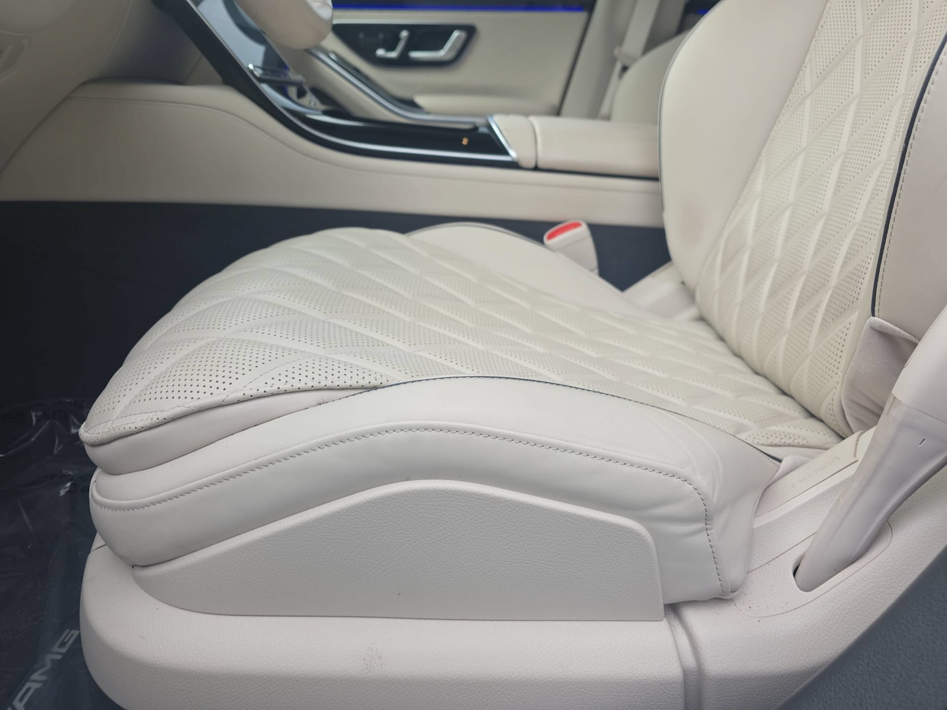 Used 2024 Mercedes-Benz S 580 4MATIC Sedan image 28
