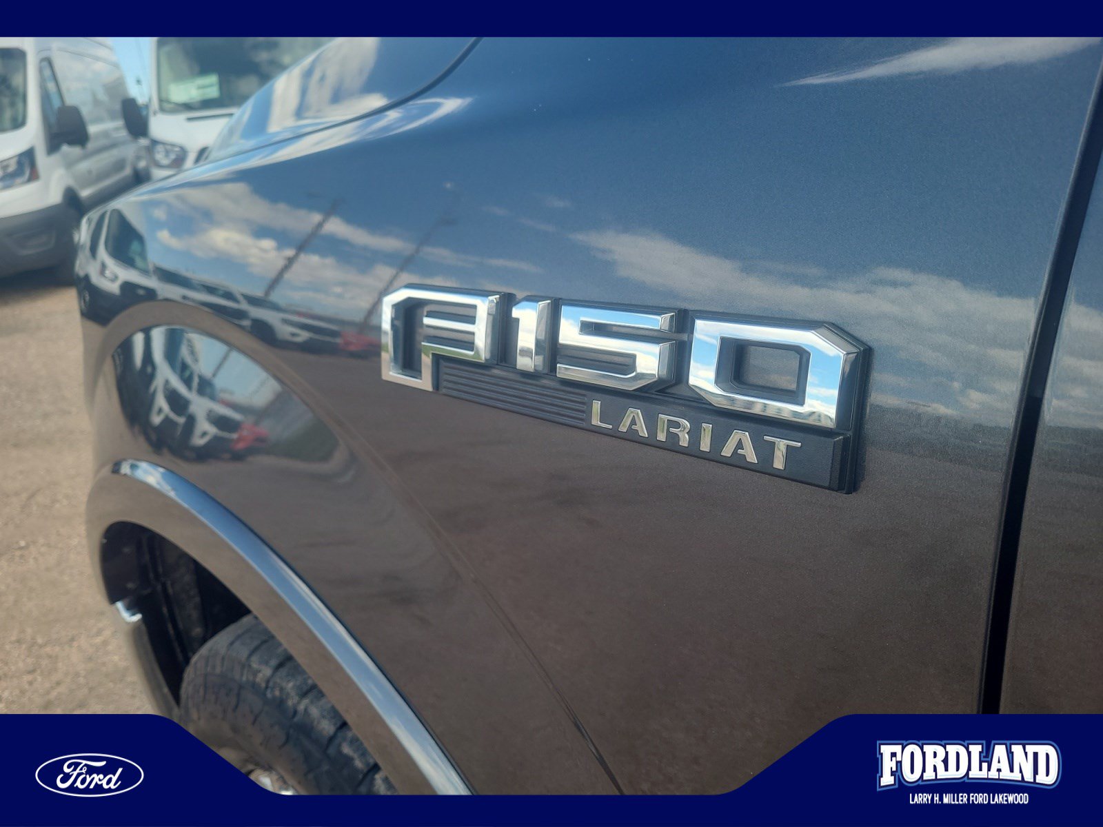 Used 2016 Ford F150 Lariat w/ Equipment Group 502A Luxury AWD/4WD image 24