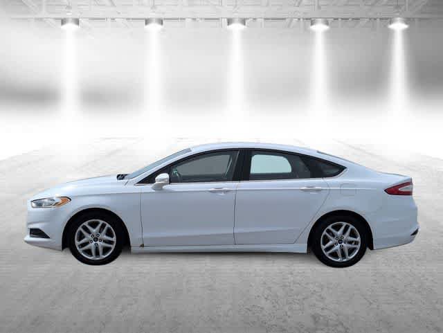 Used 2015 Ford Fusion SE FWD image 5