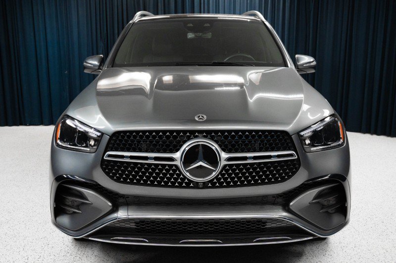 Certified 2025 Mercedes-Benz GLE 450e 4MATIC image 2