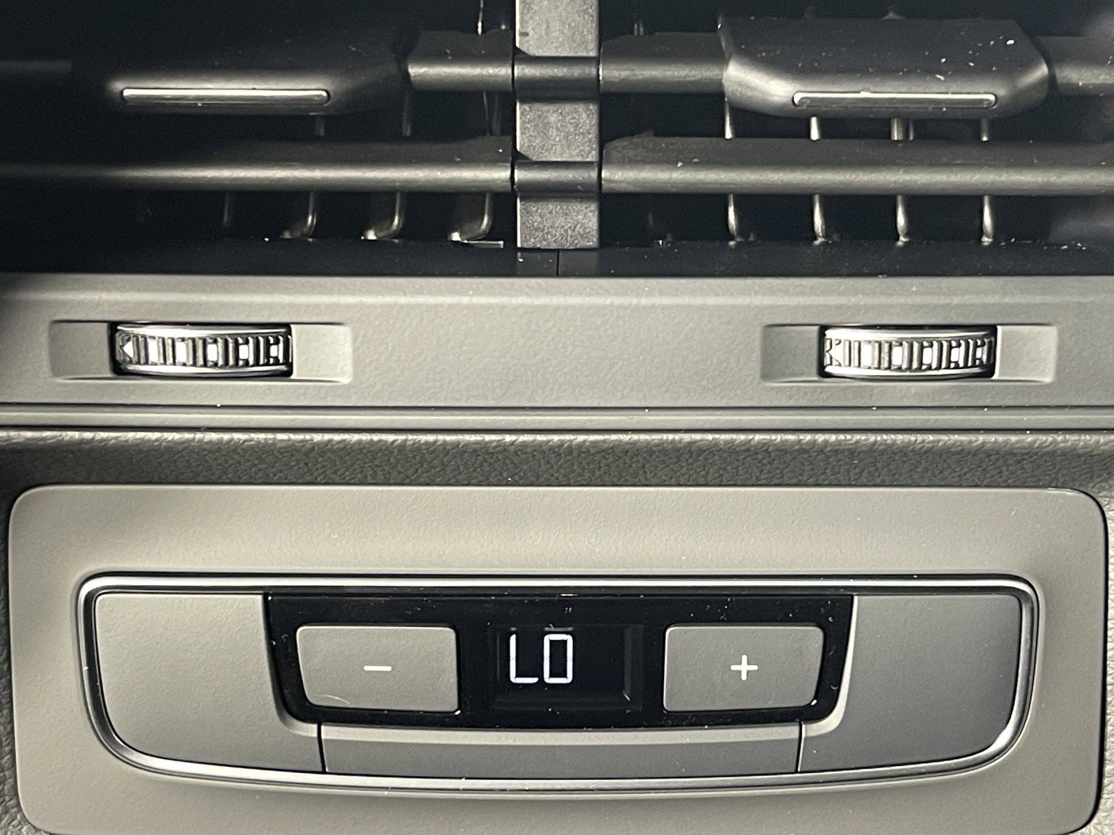 New 2025 Audi Q7 Premium image 37