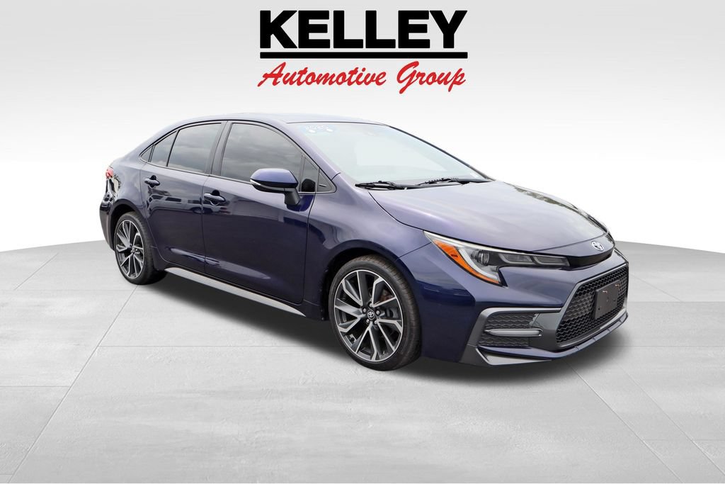 Used 2020 Toyota Corolla XSE FWD image 1