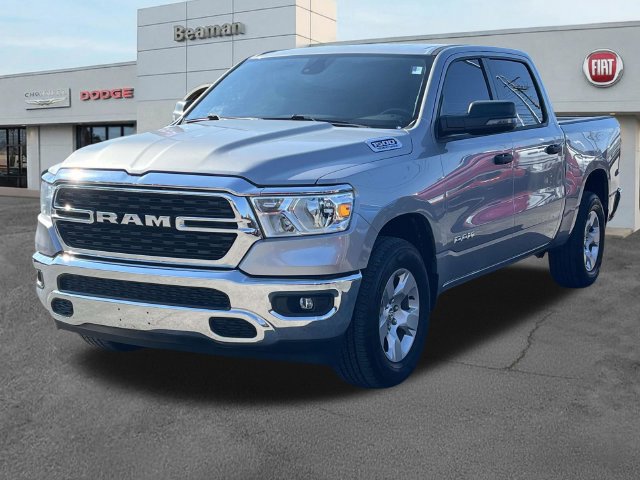 Used 2023 RAM 1500 Big Horn AWD/4WD image 3