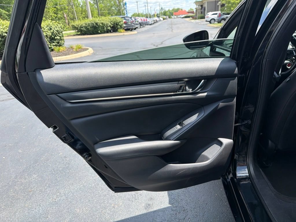 Used 2020 Honda Accord Sport image 35