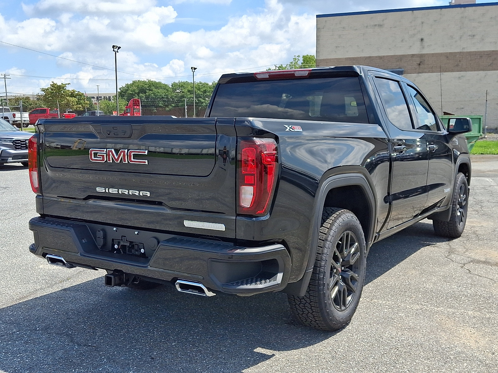 New 2026 GMC Sierra 1500 Elevation AWD/4WD image 4
