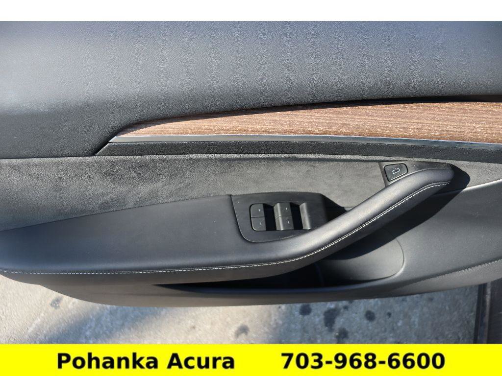 Used 2018 MAZDA MAZDA3 Grand Touring image 16