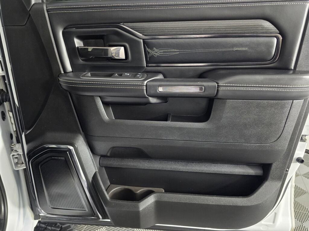 Used 2022 RAM 3500 Limited image 44