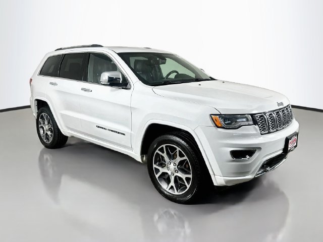 Used 2019 Jeep Grand Cherokee Overland AWD/4WD image 17