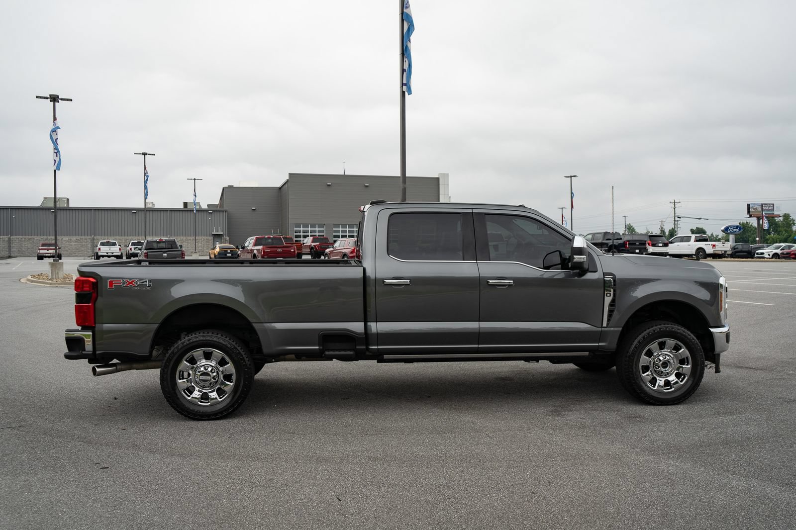 Used 2026 Ford F350 Lariat w/ Chrome Package AWD/4WD image 11