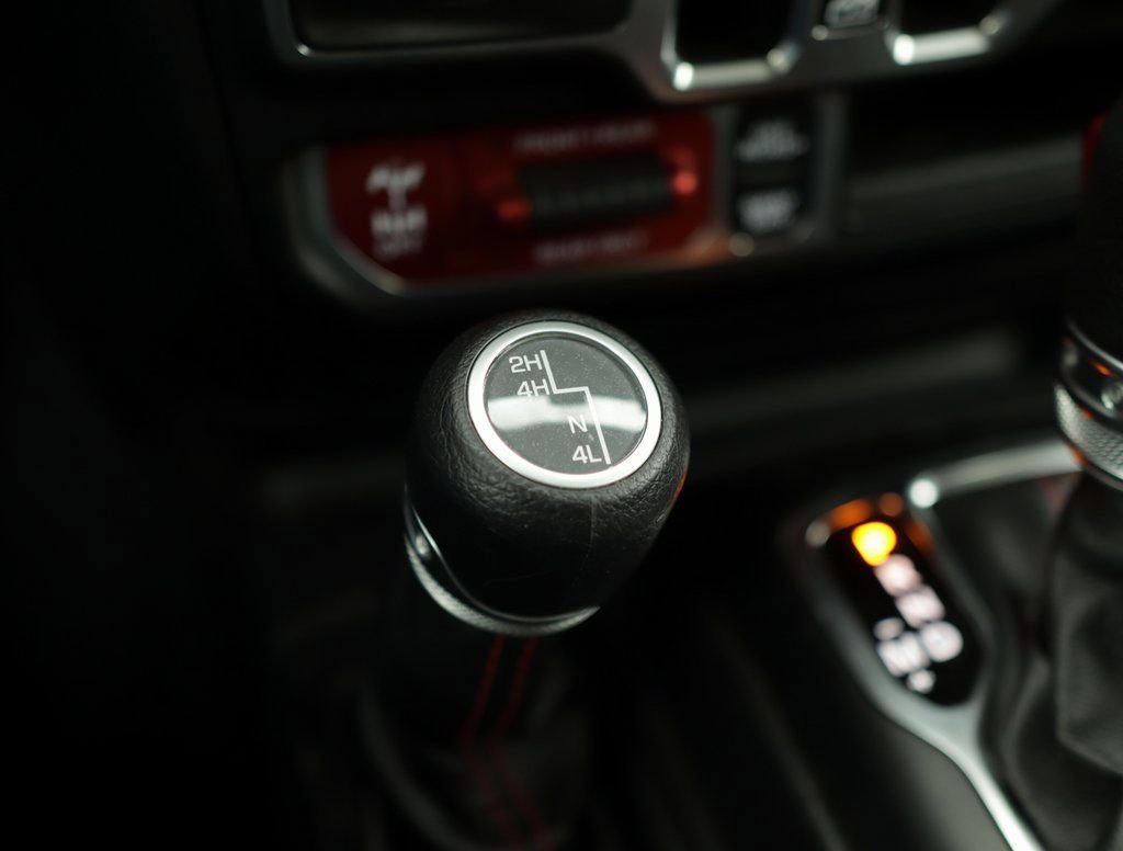 Used 2021 Jeep Wrangler Unlimited Rubicon w/ Cold Weather Group image 20