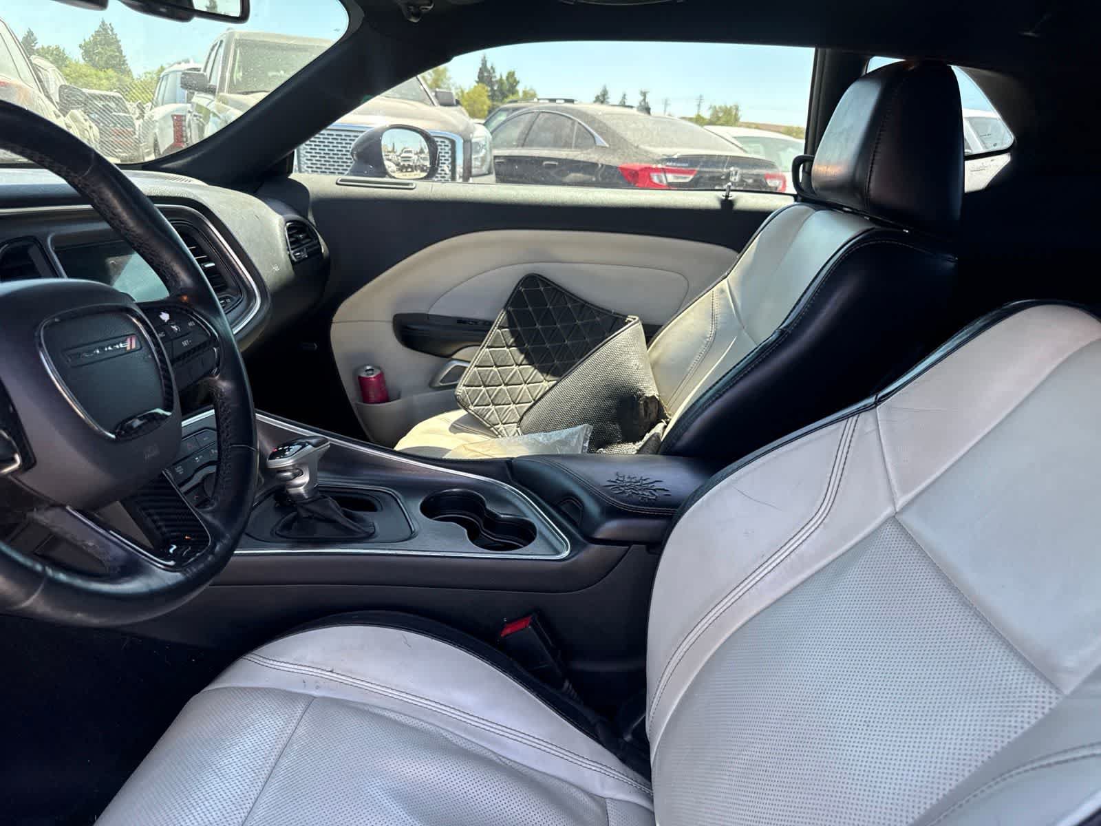 Used 2015 Dodge Challenger R/T Plus RWD image 19