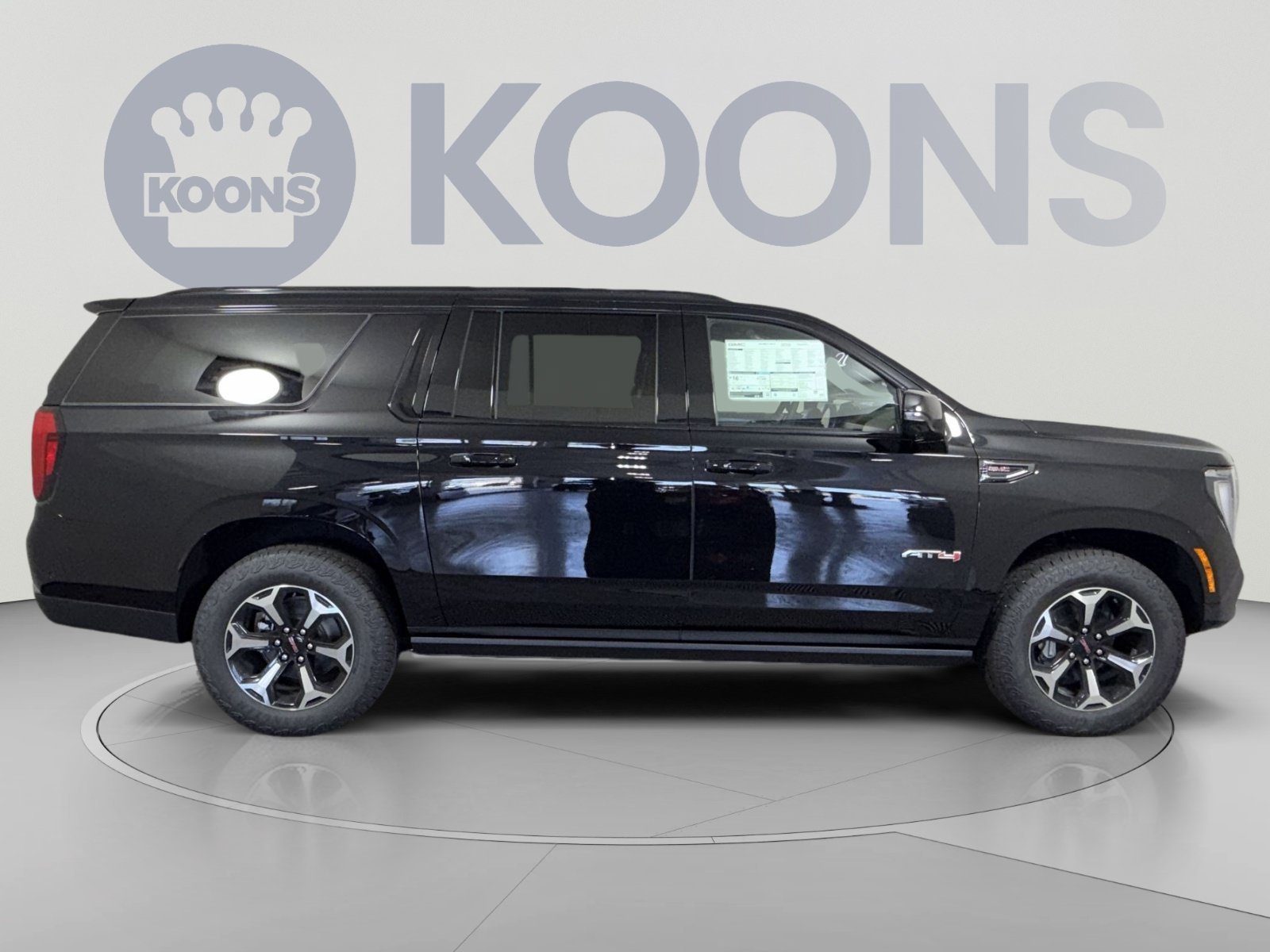 New 2026 GMC Yukon XL AT4 w/ AT4 Premium Plus Package AWD/4WD image 8