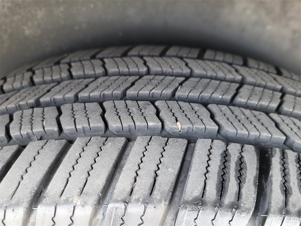 Used 2017 Buick Enclave Leather image 32