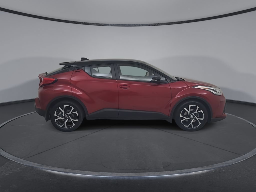 Used 2020 Toyota C-HR XLE FWD image 18
