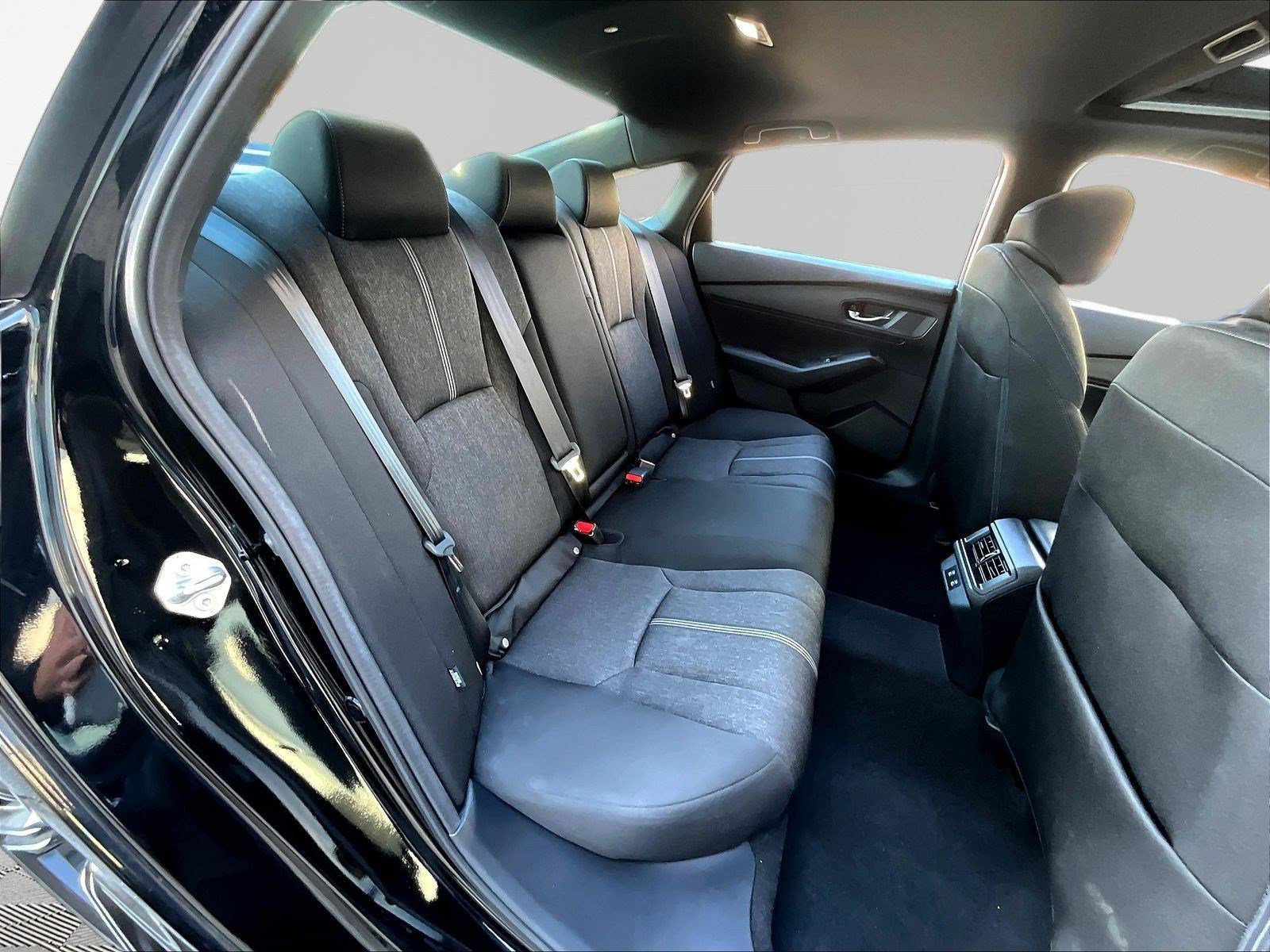 Used 2025 Honda Accord Sport image 24