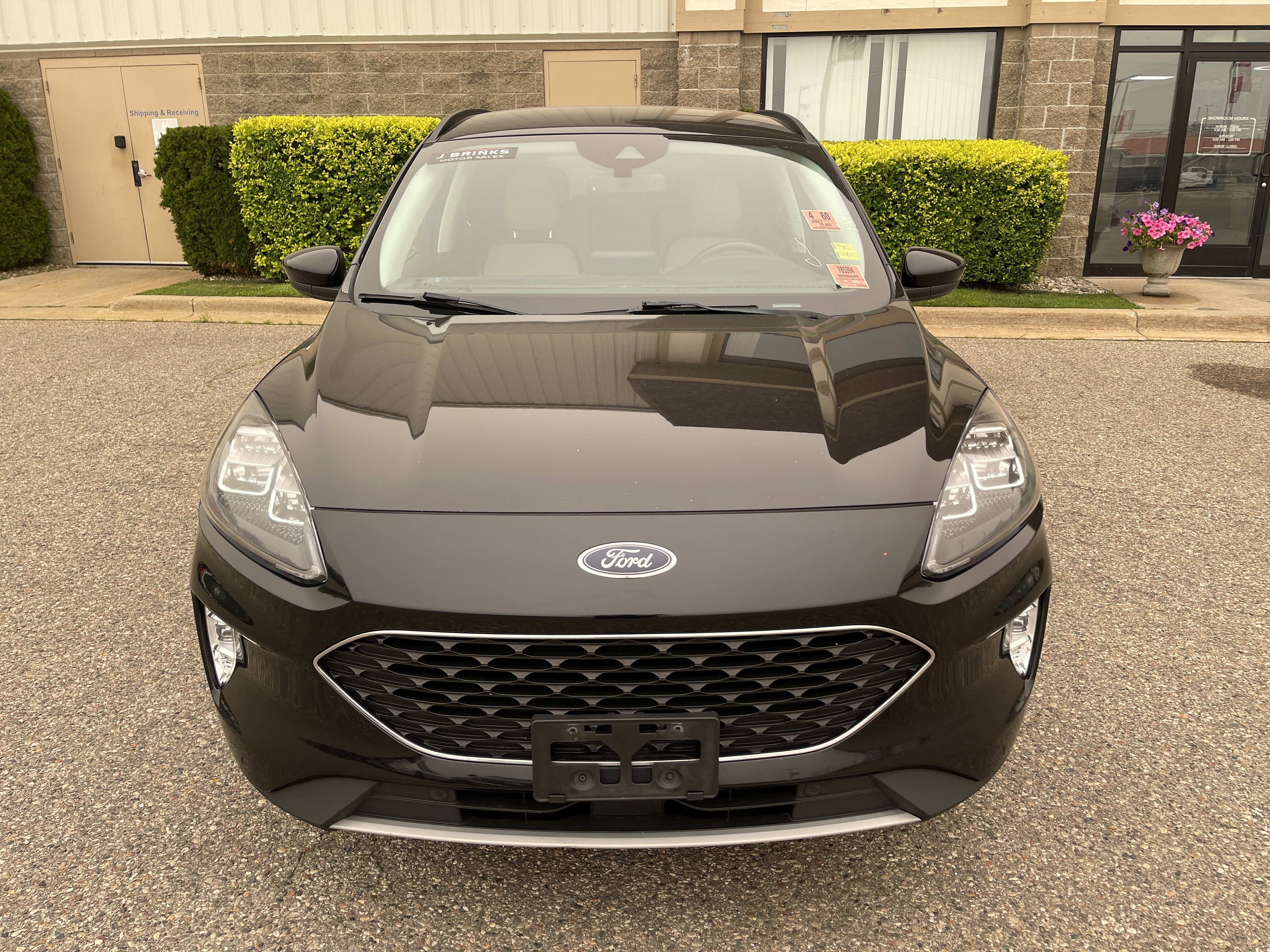 Used 2021 Ford Escape Titanium AWD/4WD image 9