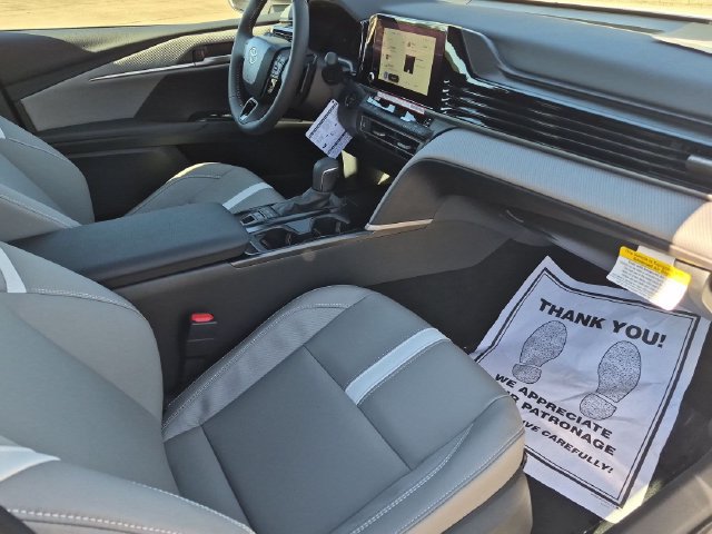 New 2026 Toyota Camry SE FWD image 29