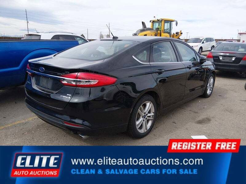 Used 2018 Ford Fusion SE image 7