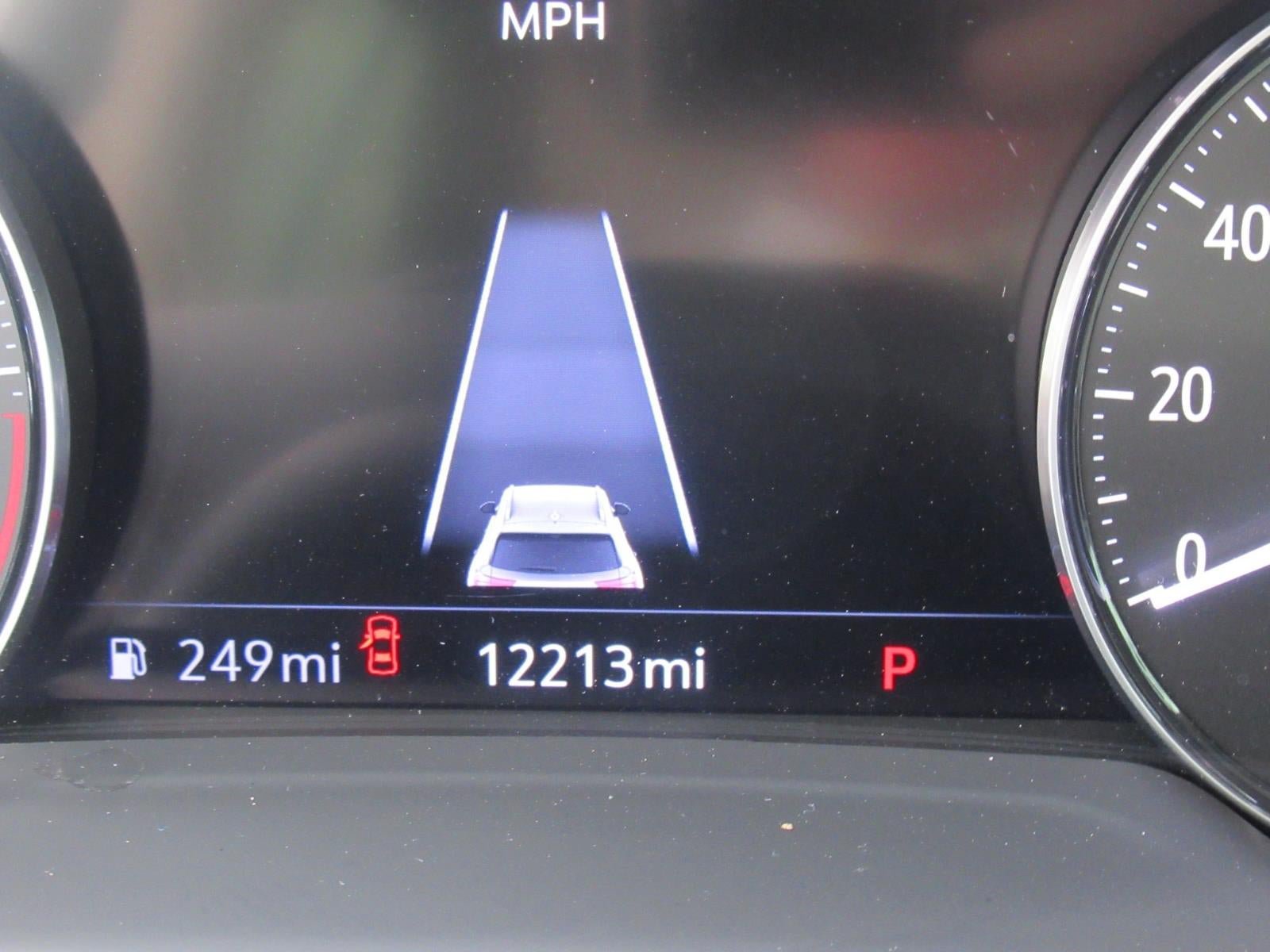Used 2023 Buick Envision Essence AWD/4WD image 24