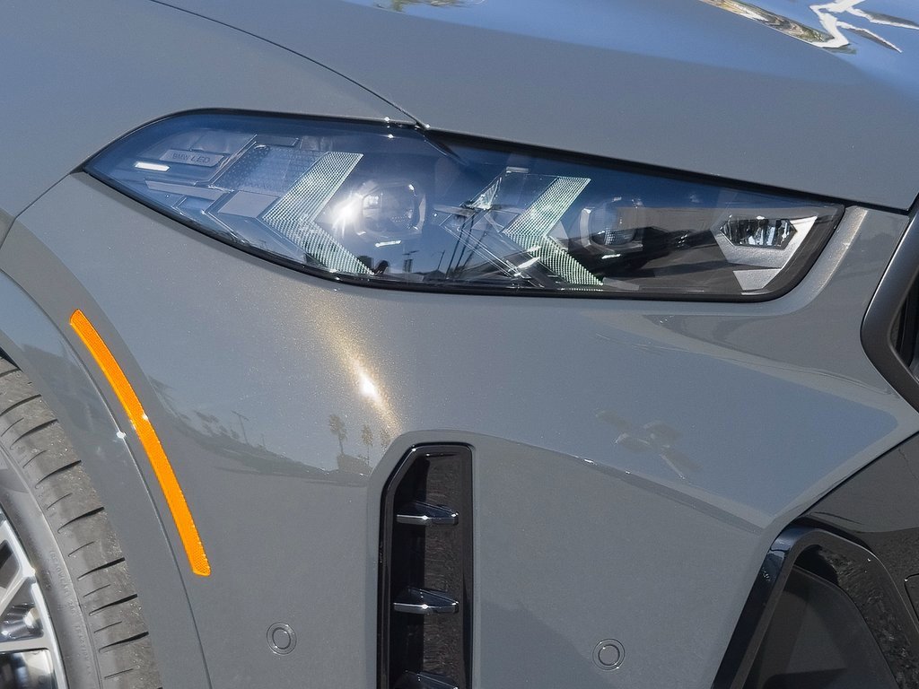 New 2026 BMW X6 xDrive40i w/ Executive Package image 7